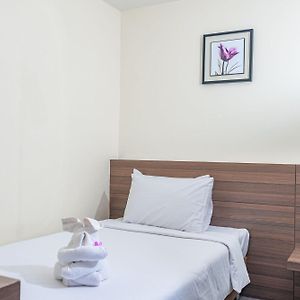 Budget Kamer met een King Size Bed
